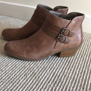 Relativity ankle booties